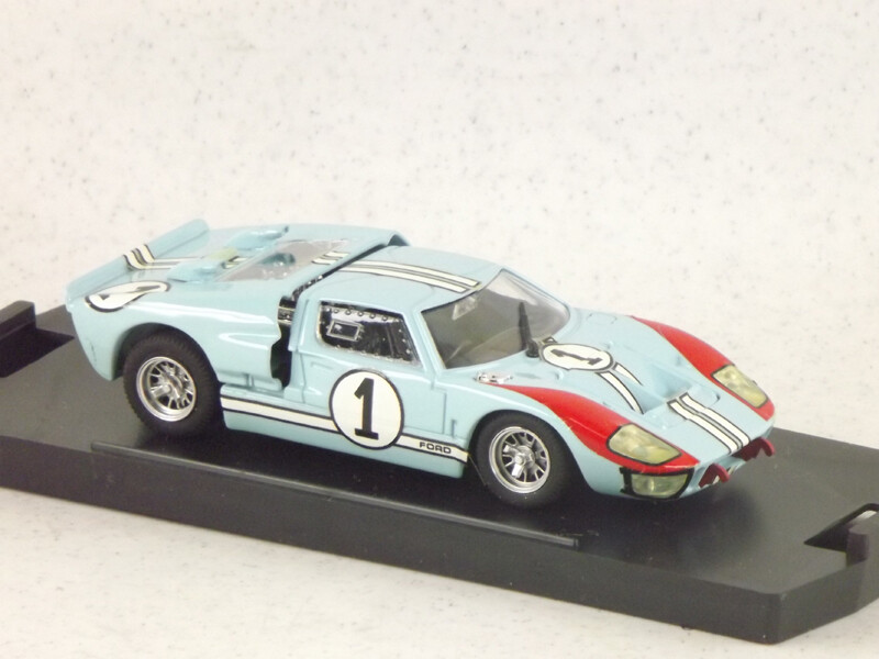 BANG7080 FORD MK II BANG7080 FORD MK II "LE MANS 66" SEA BLUE
