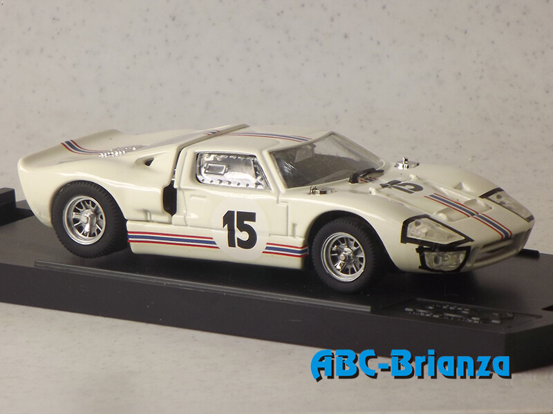 BOX8456 - BOX Ford GT 40 Le Mans 66