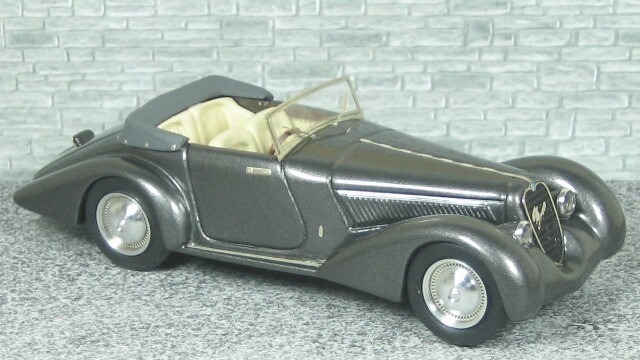 ALFA MODEL 43 AM43306 Alfa Romeo 8c 2900 B  Cabriolet Pininfarina 1937