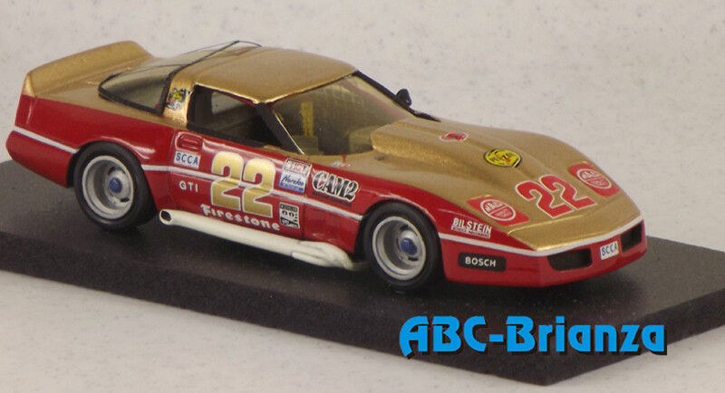 ARENA AREM022 CORVETTE # 22 CAM2