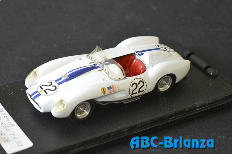 LE PHOENIX FERRARI 250 TR 58 LE MANS 1958 # 22  E,HUGUS-R,ERICKSON