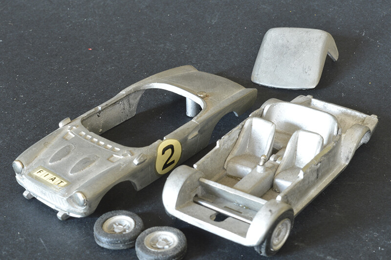 AUTO REPLICAS AR19  FIAT ABARTH 124 SPIDER