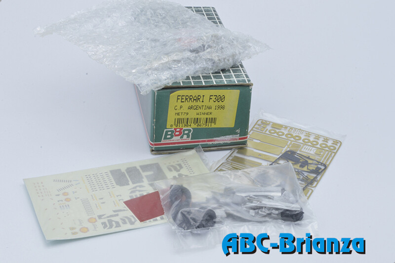 BBR BBRMET79 FERRARI 300 GP ARGENTINA 1998 WINNER #3 M.SCHUMACHER-#4 E.IRVINE KIT
Condizione:Nuovo