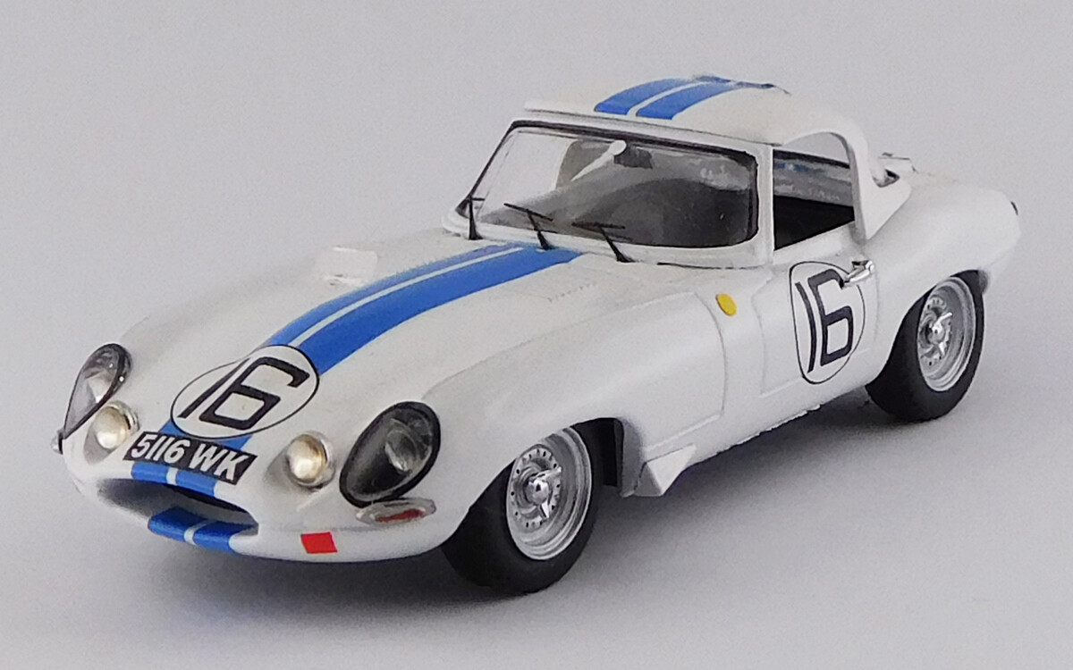 BEST9205-2 JAGUAR E TYPE SPYDER  Le Mans 1963 Salvadori-Richards #16