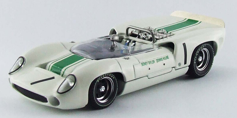 BEST9553 LOLA T70 SPYDER - Mallory Park 1966 - D. Hulme  #1