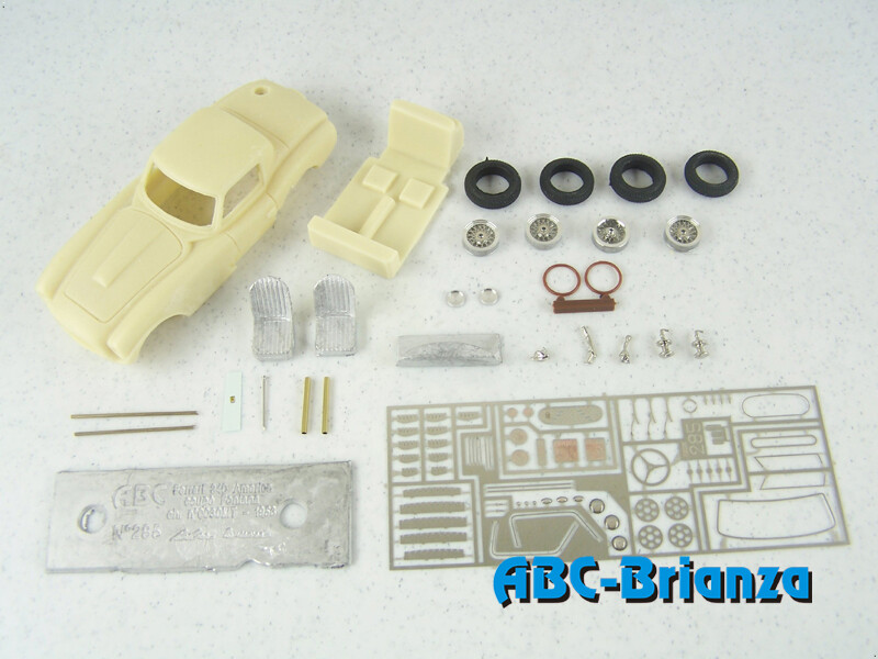 BRK43285 F.340 AMERICA COUPE' FONTANA CHASSIS 0030 MT ANGELO BAC