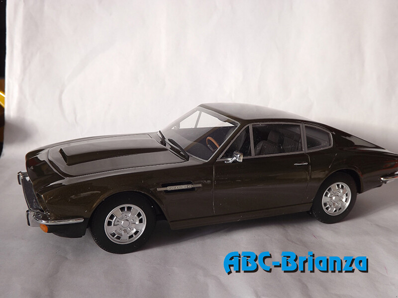CMR003 ASTON MARTIN DBS 1970