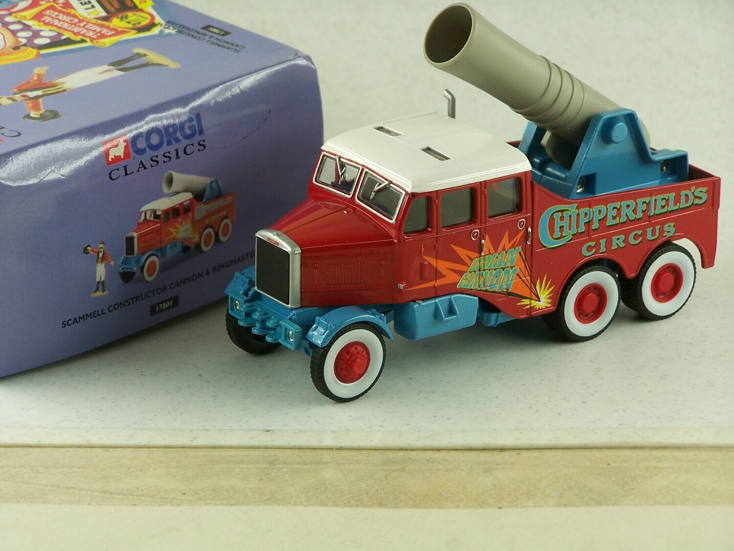 CORGI 17801 SCAMMELL CONSTRUCTOR CANNON & RINGMASTER