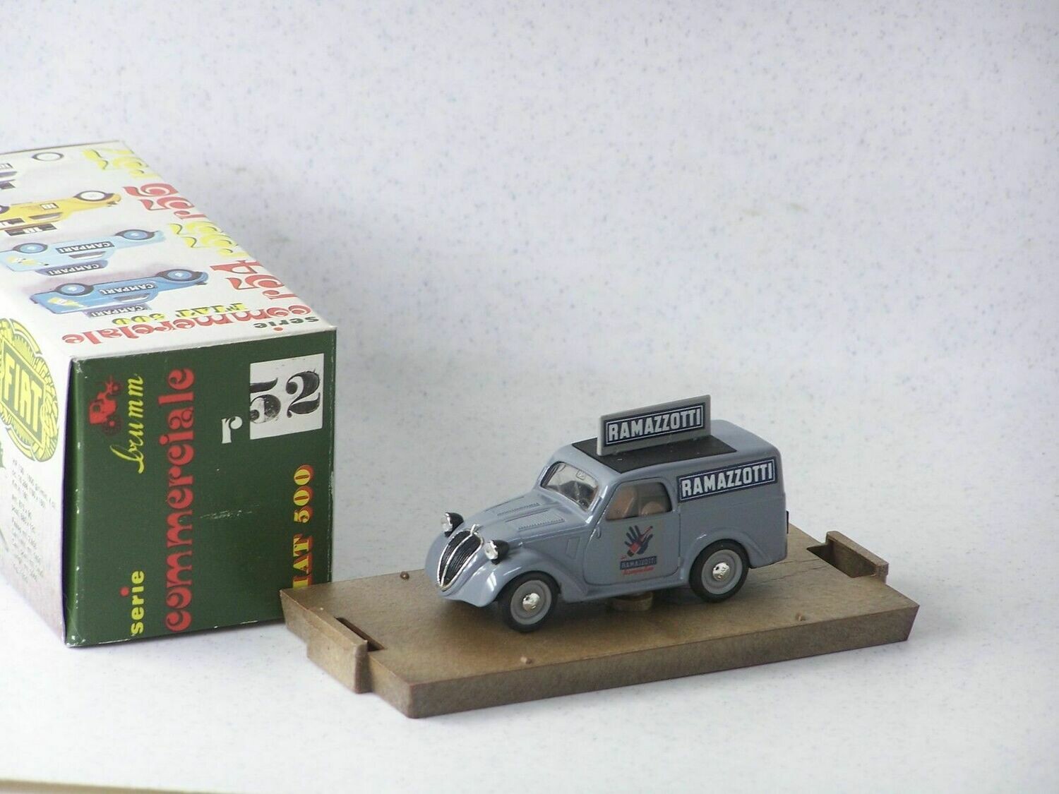BMR052 FIAT 500 A FURGONE COMMERCIALE RAMAZZOTTI- GREY