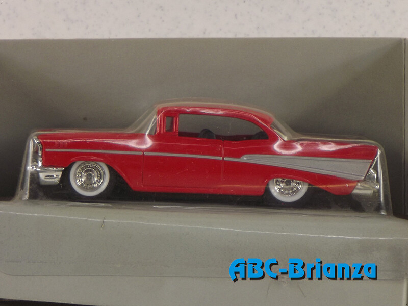 ERTL2540 CHEVROLET BEL AIR SPORT COUPE' 1957