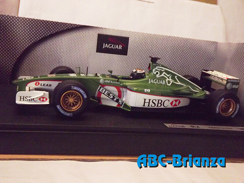 HOTWHEELS HOTWHEELS50194 JAGUAR R2 EDDIE IRVINE #18