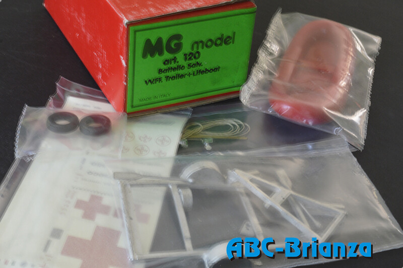 MG MODEL MGK120 BATTELLO SALV. W.F.E- TRAILER+ LIFEBOAT