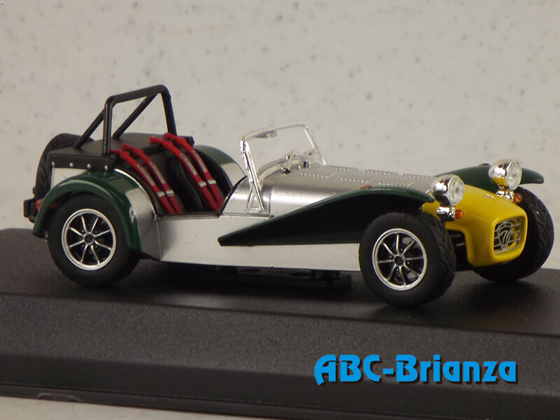 NOREV NV270211 - Caterham Super Seven 1983 Aluminum yellow and green