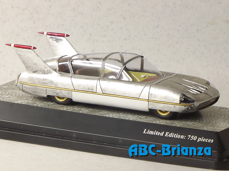 PREMIUM CLASSIXXS PMCXXS18045 Borgward Traumwagen "aluminium"
