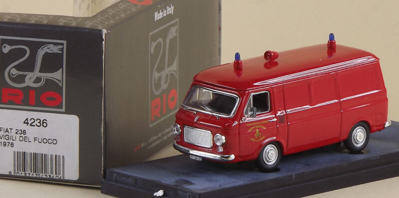 RIO MODEL RIO4236 FIAT 238 VIGILI DEL FUOCO 1976