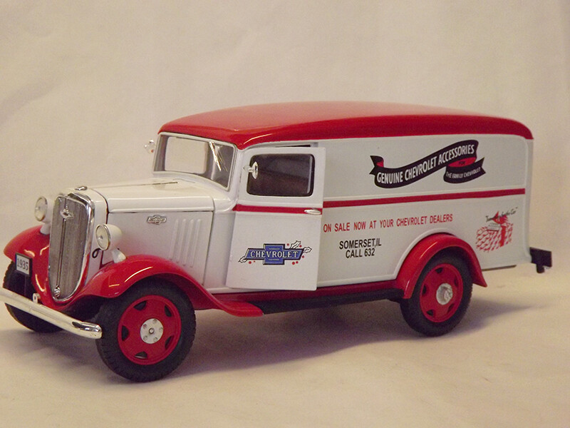 SCALE REPLICA - SCREP76301 CHEVROLET 1,5 TON SEDAN DELIVERY 1935