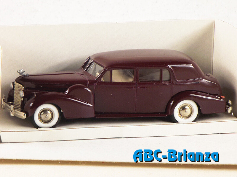 REX TOYS RX07 Cadillac v 16 1938-1940 Conduite Interieure