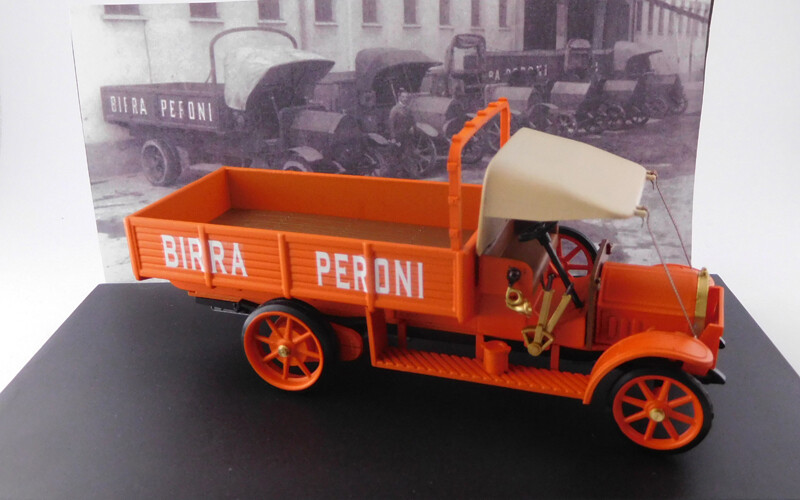 RIO MODEL RIO4576 FIAT 18 BL - Birra Peroni