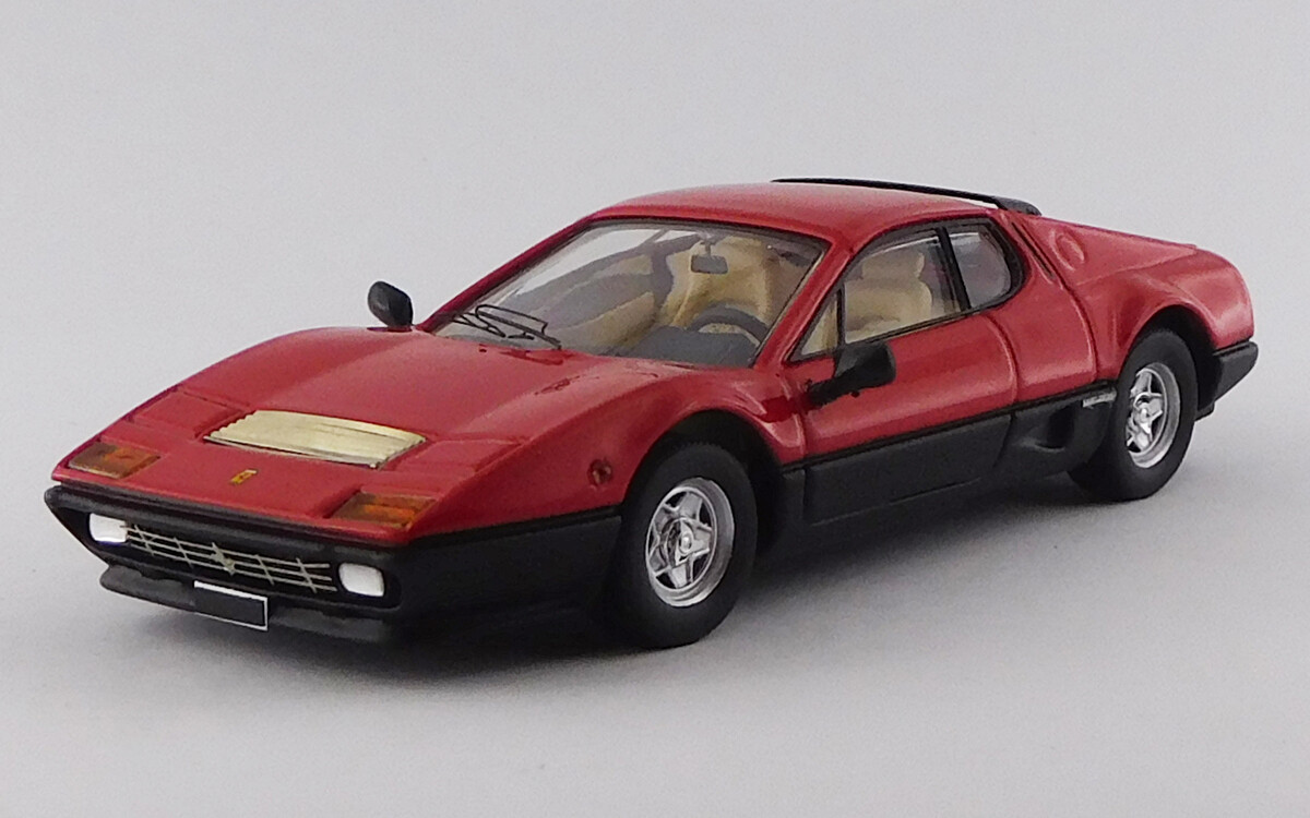 BEST9802 FERRARI 512 BB - 1976 - Rosso-Nero - Red-Black