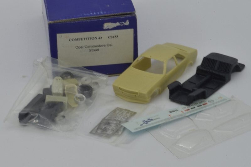COMPETITION 43 CK155 OPEL COMMODORE B COUPE' STREET