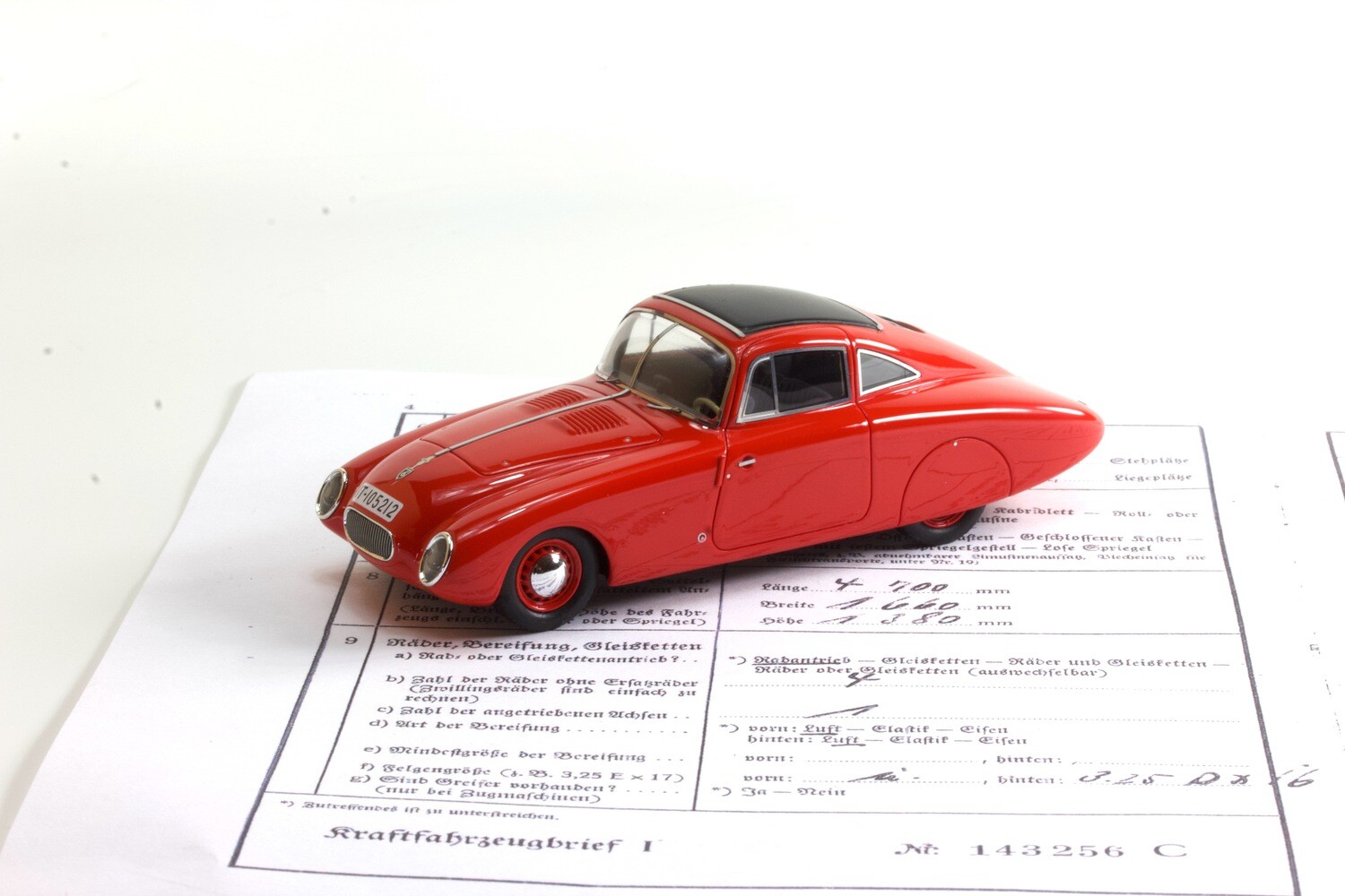 BRAUSI BRAU2103 1937 Opel Super 6 für Georg von Opel 2