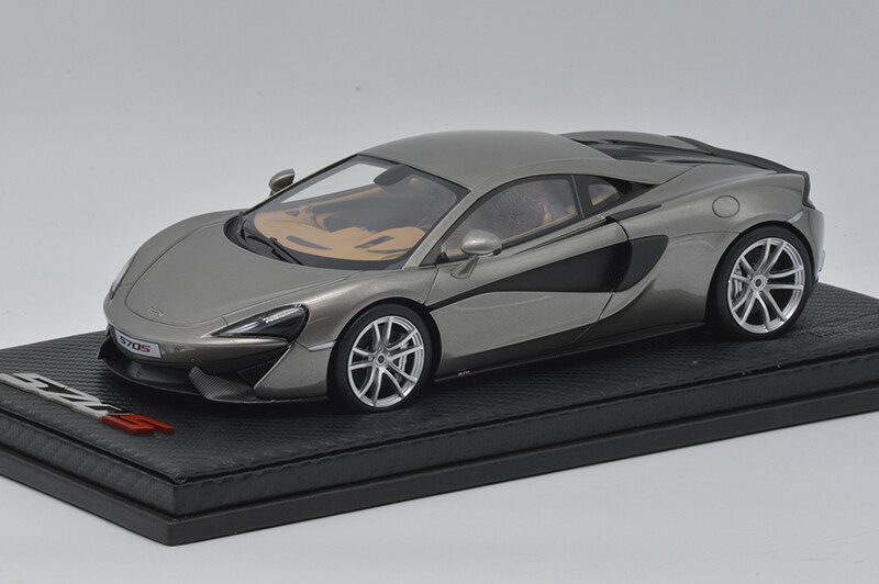 TM18-EX02B MC LAREN 570S BLADE SILVER METALLIC NEW YORK AUTOSHOW 2015