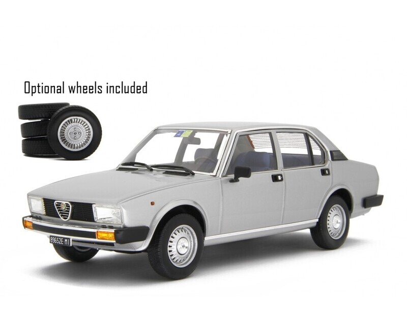LAUDORACING LM154C ALFA ROMEO ALFETTA 2.0 L 1978 Grigio Chiaro Met- optional wheels included