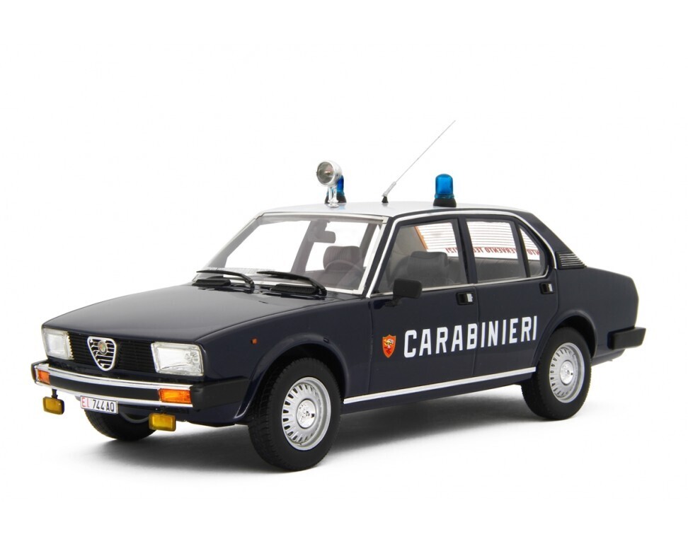 LAUDORACING LM154A-PO ALFA ROMEO ALFETTA 2.0 L CARABINIERI Blu Carabinieri