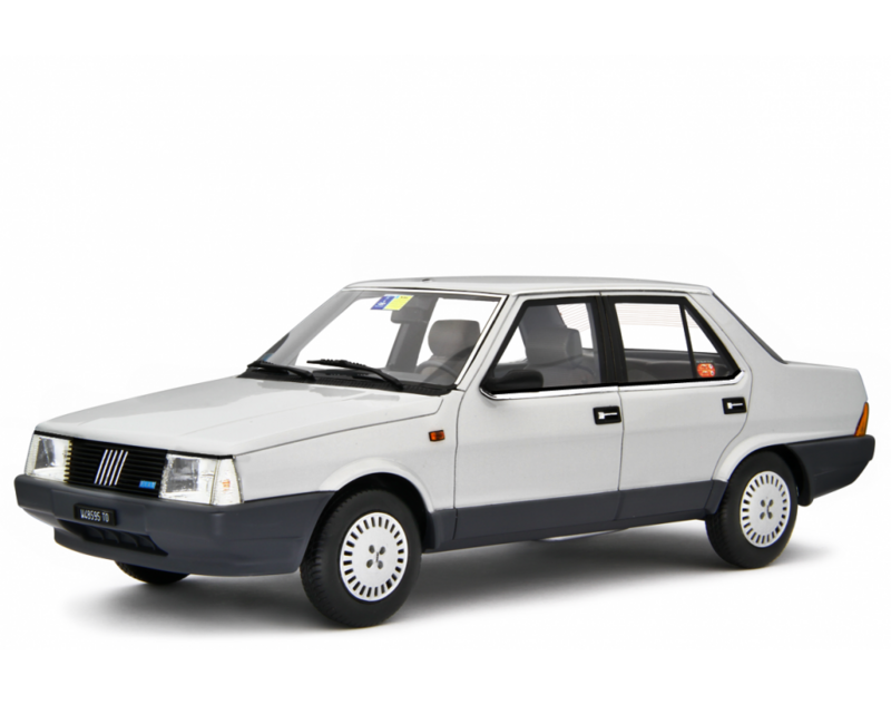 LAUDORACING LM157C FIAT REGATA 70S 1983 Argento