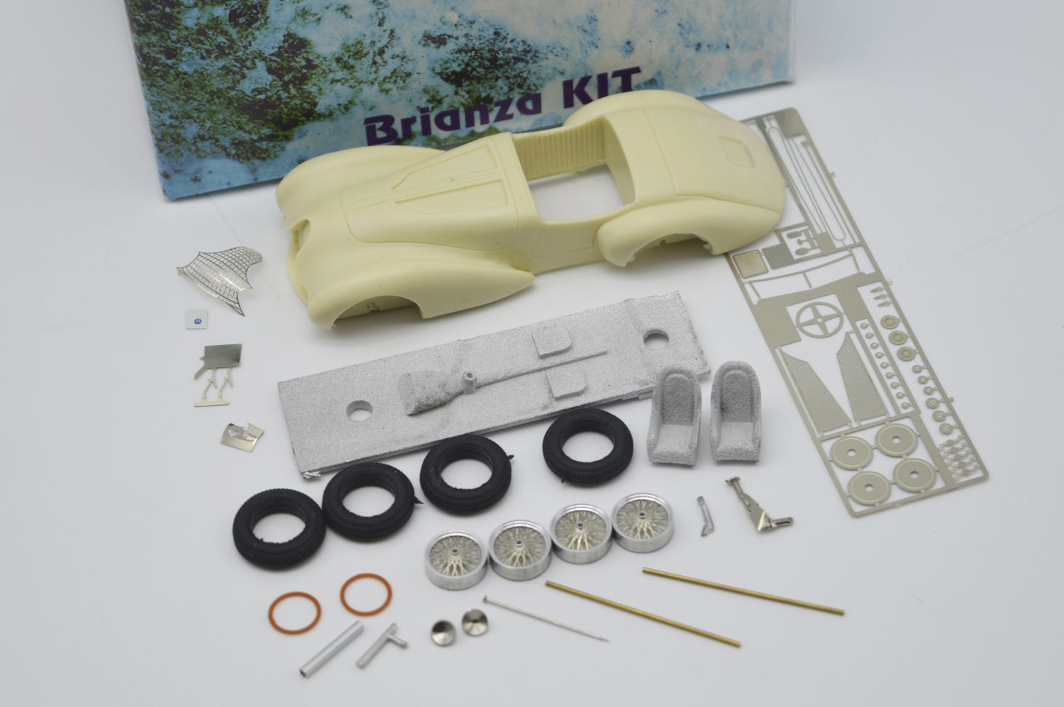 BRK43375 ALFA ROMEO 12C PROTOTIPO