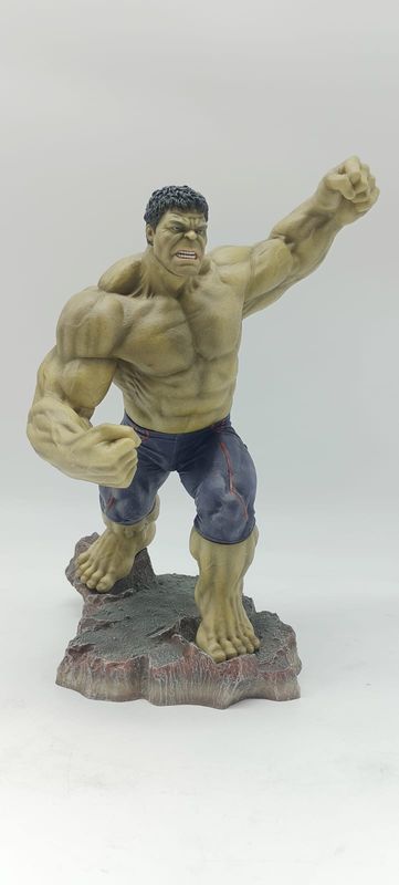 MARVEL AVENGERS HULK SCALA 1/9 (H 20 CM)