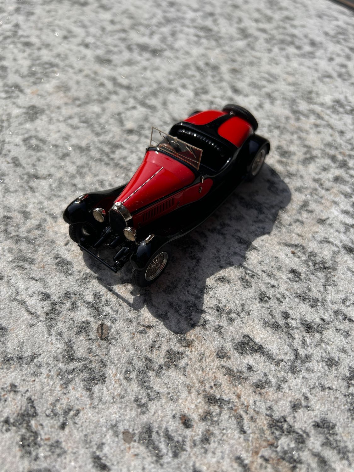 ABC387 - BUGATTI T44 CH 44725 ROADSTER VERT-PLANAS 1928