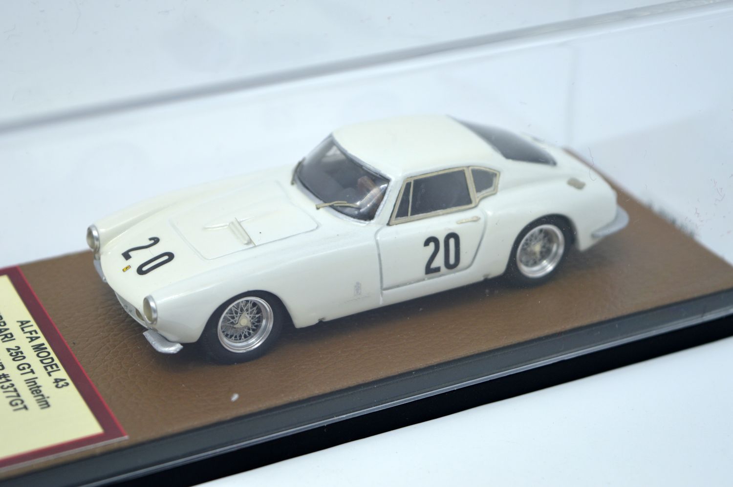 ALFA MODEL AM43F369 FERRARI 250 GT BERLINETTA #1377 LE MANS 1959 #20 FAYEN - MUNARON 36.JPG