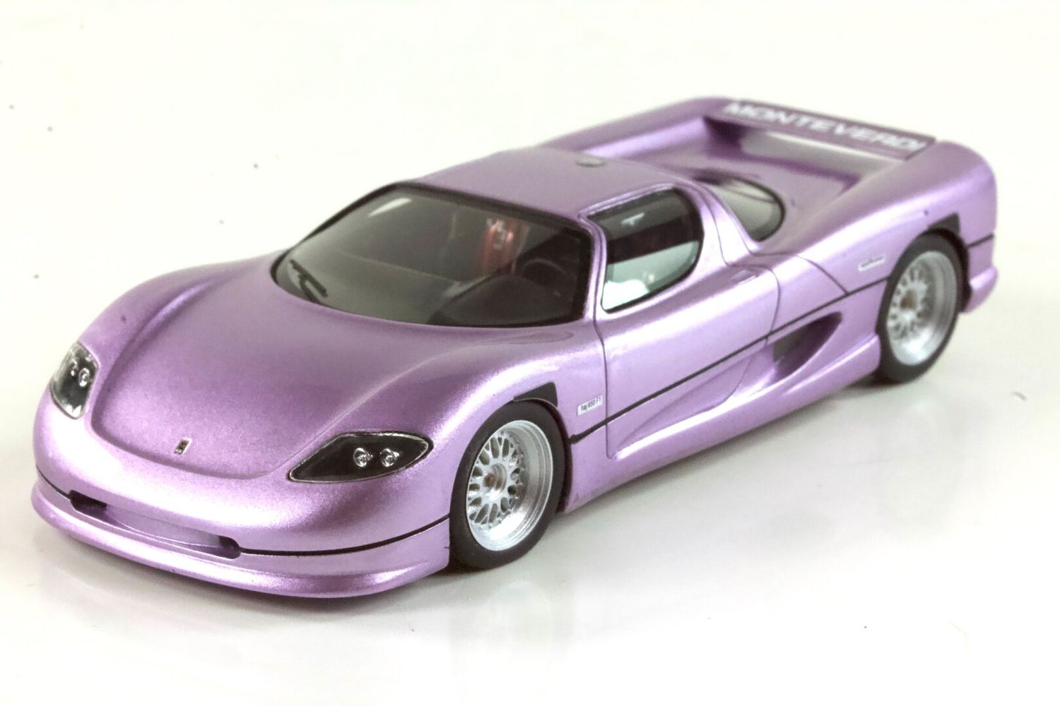 BRAUSI BRAU2113 - 1992 Monteverdi Hai 650 F1 (PURPLE) BRAUSI BRAU2113 - 1992 Monteverdi Hai 650 F1 (PURPLE)