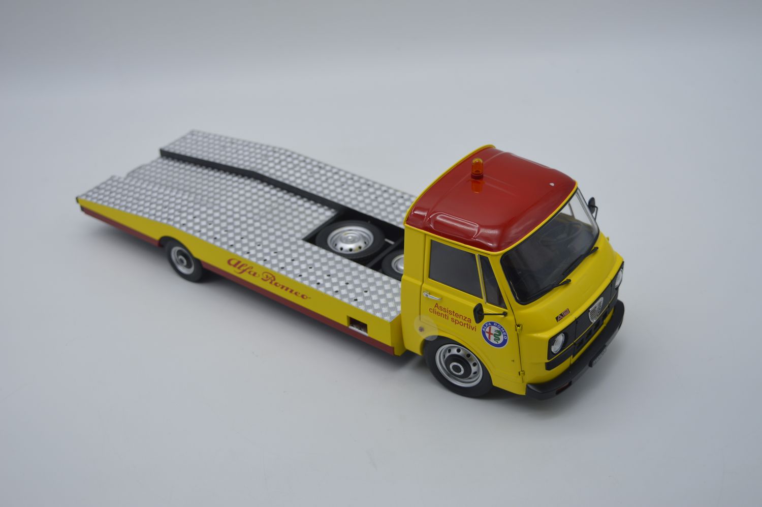 MITICA 200084 - ALFA ROMEO A12 CARRO ATTREZZI MITICA 200084 - ALFA ROMEO A12 CARRO ATTREZZI