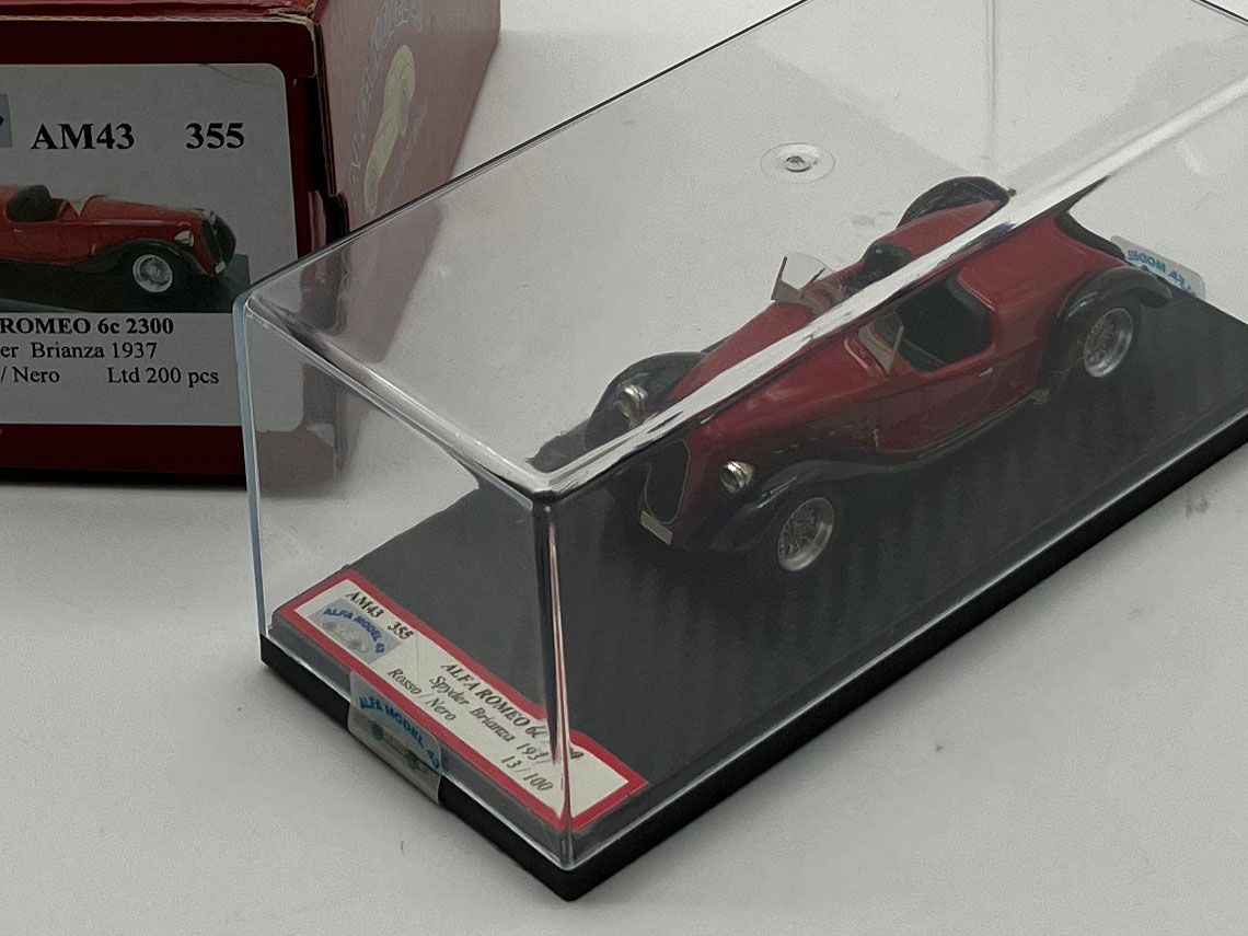 ALFA MODEL AM43355 - Alfa Romeo 6c 2300 Spyder Brianza 1937 (Rosso/Nero)