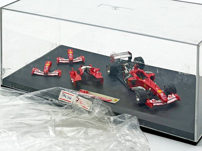 TAMEO KITS - TMK346 - FERRARI F2004