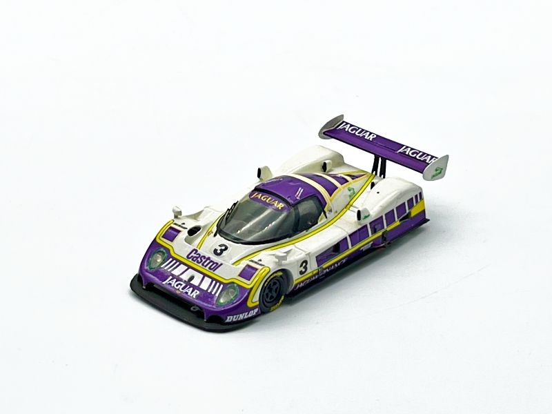 V025 - JAGUAR XJR11 -N.3