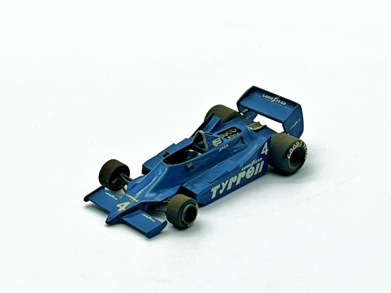 V031 - TYRRELL N.4