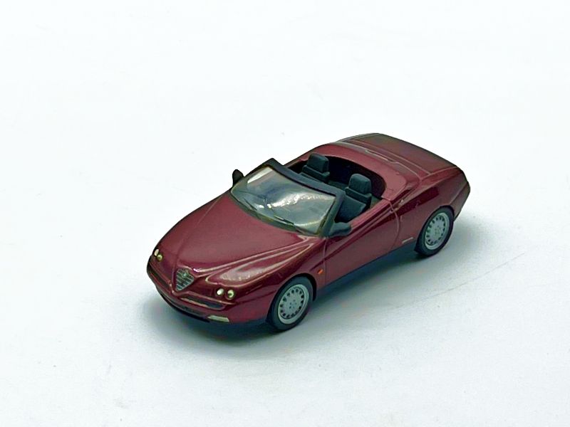 V051 - ALFA ROMEO GTVSPIDER BORDEAUX MET