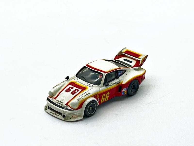 V062 - PORSCHE 934 N.66 -DICK BARBOUR - SCCA