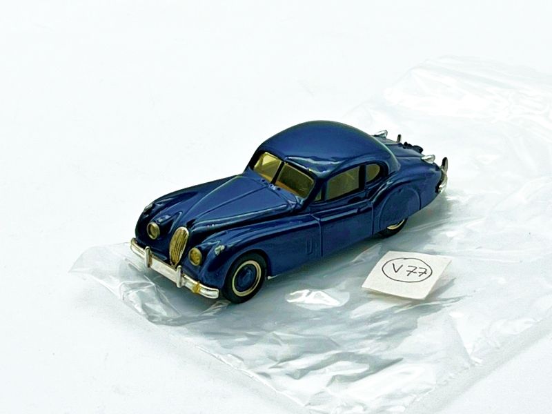 V077 - JAGUAR XK140 COUP� - VERNICE MEDIOCRE