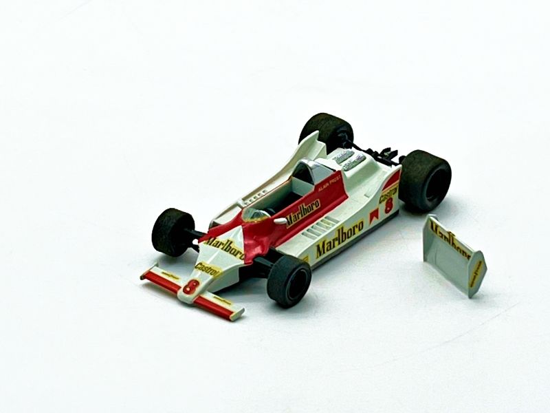 CVABC512 - MCLAREN ALAIN PROST N.8