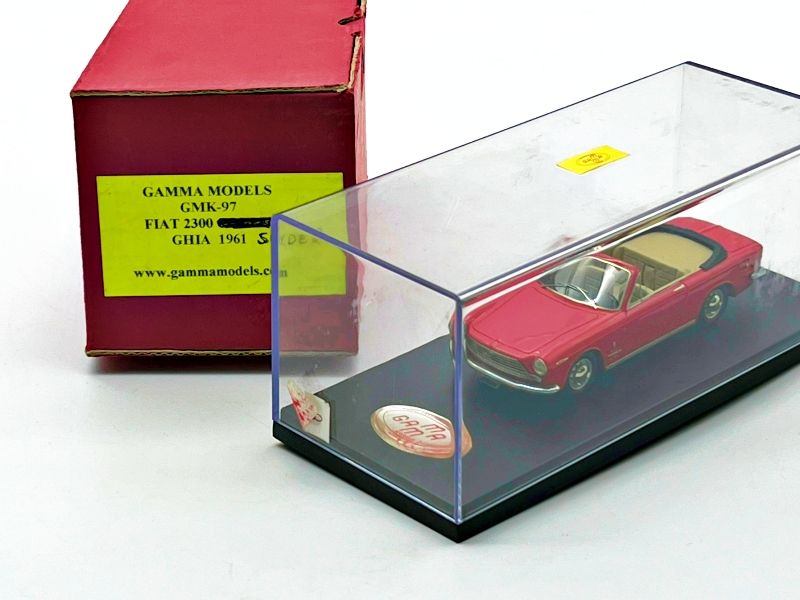 GAMMA MODELS - GMM97 FIAT 2300 GHIA 1961 SPIDER