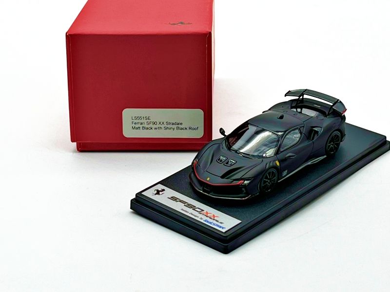 LOOKSMART - LS551SE FERRARI SF90 XX STRADALE BLACK WITH SHINY BLACK ROOF