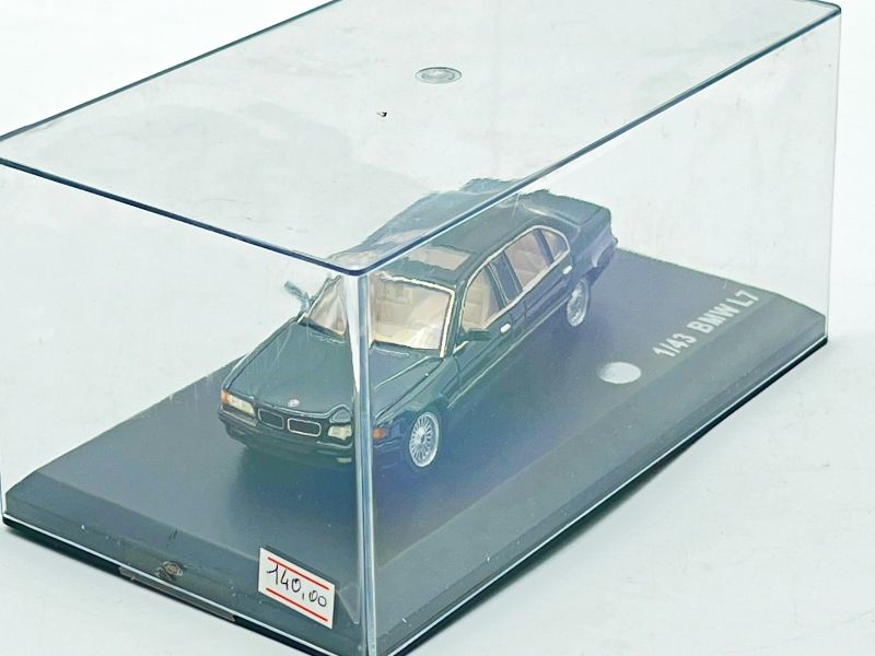 PMC LONG CAR SERIES BMW L7