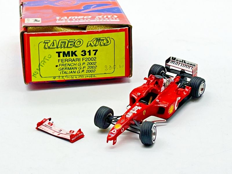 TAMEO KITS - TMM317 FERRARI F2002