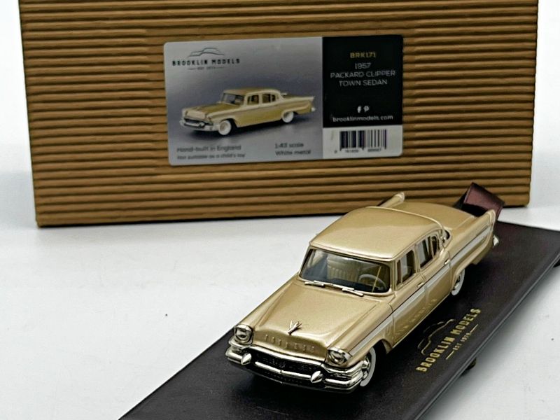 BROOKLIN MODELS - BRK171 PACKARD CLIPPER TOWN SEDAN 1957