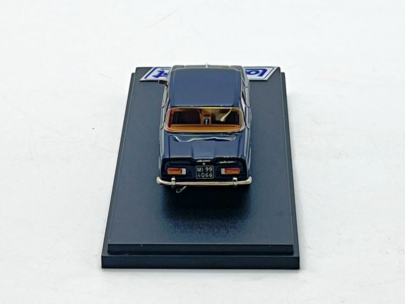 LOOKSMART - LS001A ALFA ROMEO GIULIA SUPER 1.6 1972