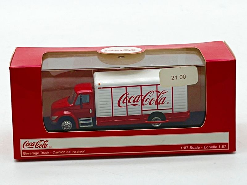 CC87001 - BEVERAGE TRUCK COCA COLA